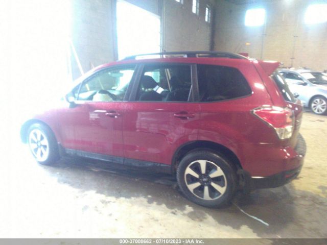 JF2SJAJC2JH494953 Subaru Forester Limited