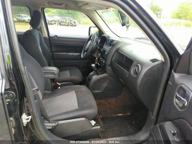 1C4NJRBB5GD733301 Jeep Patriot Sport