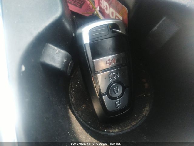 3FA6P0H79HR371747 Ford FUSION SE
