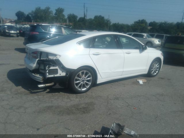 3FA6P0H79HR371747 Ford FUSION SE