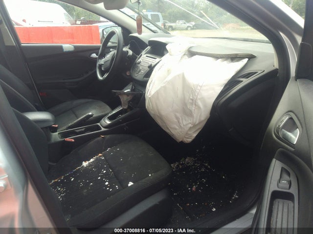 Ford FOCUS SE 2015 1FADP3K20FL355244 Image 5