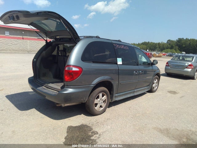 2005 DODGE GRAND CARAVAN SXT VIN: 2D4GP44L25R596587