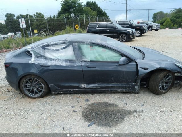 5YJ3E1EB6NF103026 Tesla Model 3 Long Range