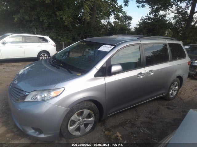 2016 TOYOTA SIENNA LE VIN: 5TDKK3DC0GS727171