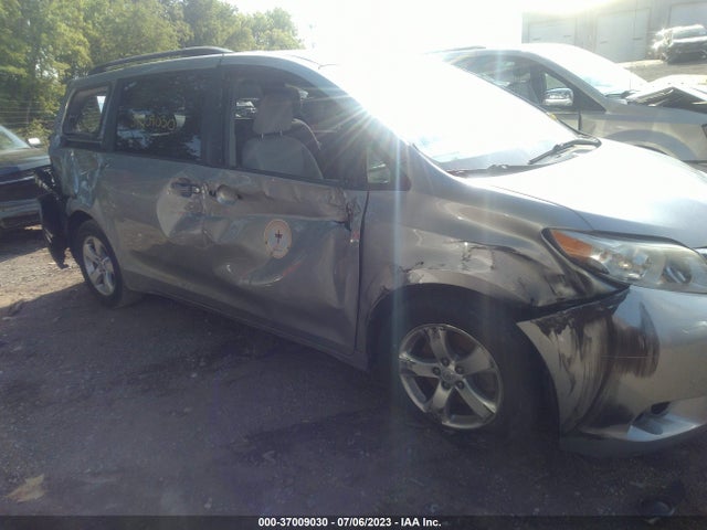 2016 TOYOTA SIENNA LE VIN: 5TDKK3DC0GS727171