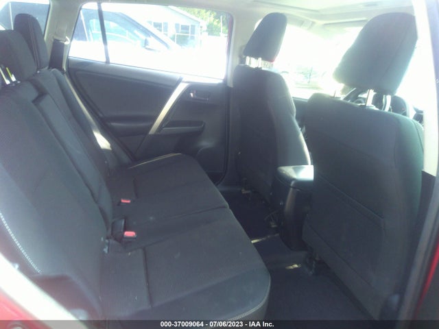 Toyota Rav4 Xle 2016 JTMRFREV9GJ096990 Image 8