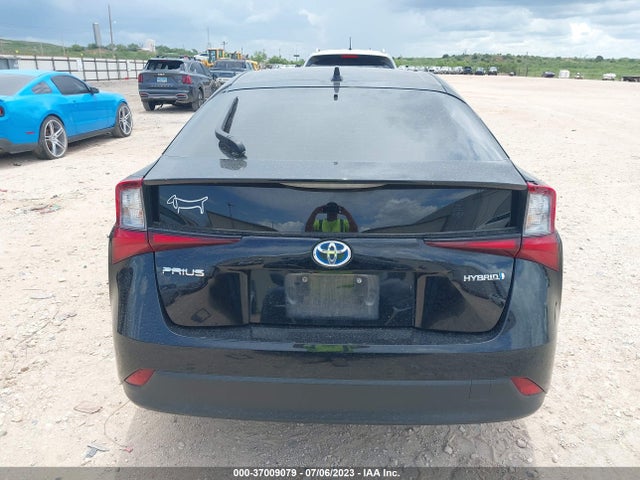2021 TOYOTA PRIUS L VIN: JTDKAMFU4M3143075