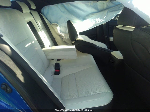 2023 Lexus IS, VIN: JTHGZ1B26P5060448