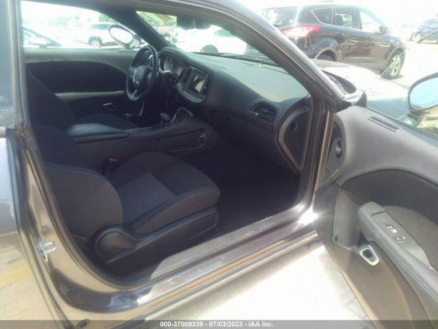 2C3CDZJG9NH233190 Dodge Challenger Gt