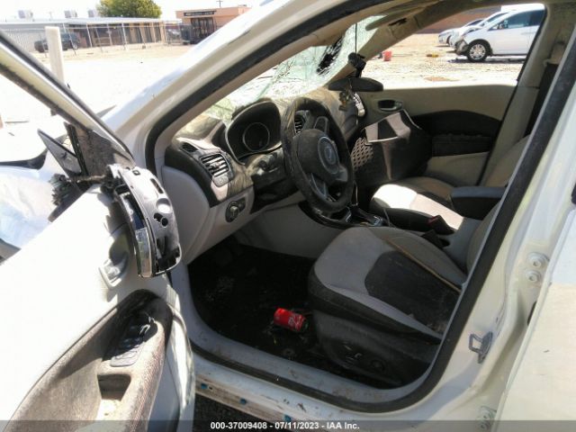 3C4NJCCB8LT179803 Jeep Compass Limited