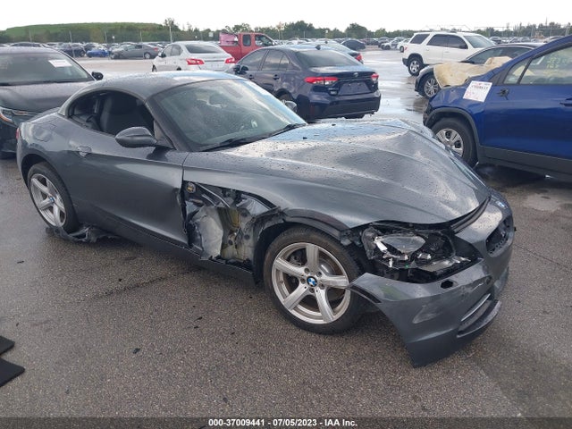 2014 BMW Z4, VIN: WBALL5C53EJ105767