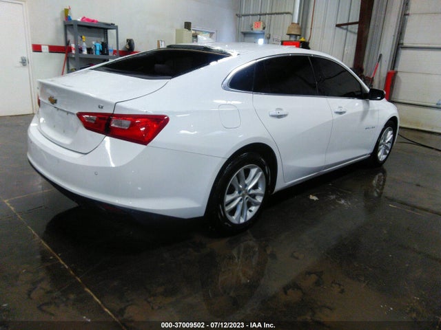 Chevrolet MALIBU LT 2018 1G1ZD5ST3JF182851 Image 4