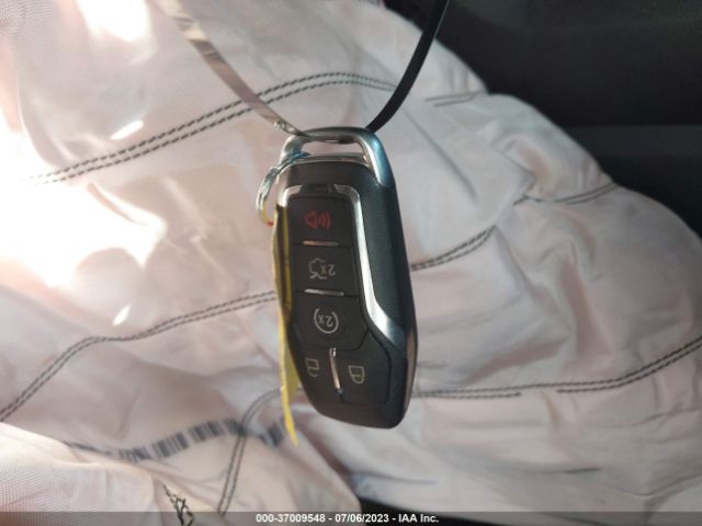 3FA6P0SU0GR265782 Ford Fusion Energi Titanium