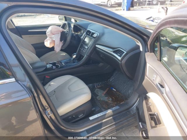 3FA6P0SU0GR265782 Ford Fusion Energi Titanium
