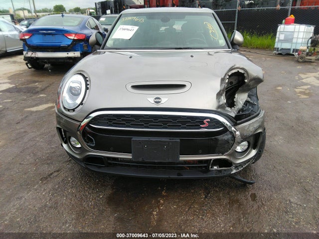 2018 Mini Clubman, VIN: WMWLN9C52J2B32449