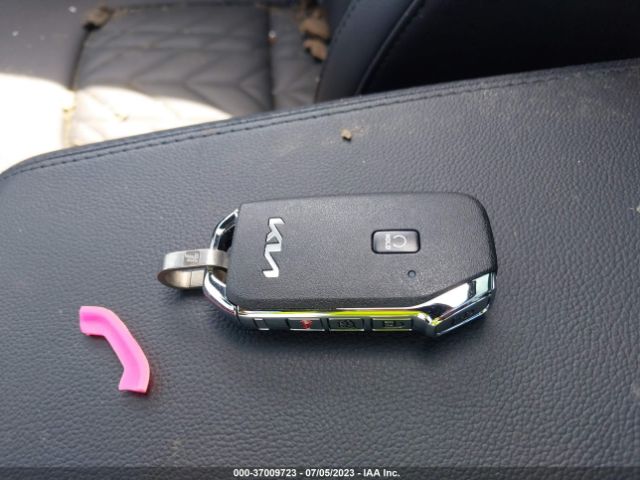 5XYK7CAF8PG116687 KIA Sportage X-pro