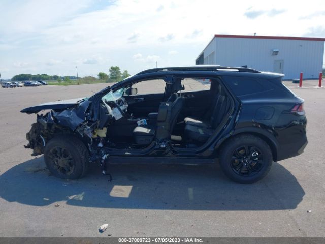 5XYK7CAF8PG116687 KIA Sportage X-pro