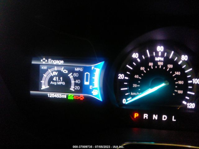 3FA6P0LUXHR123312 Ford Fusion Hybrid Se