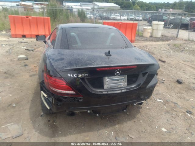 WDDPK3JA2KF162252 Mercedes-Benz Slc Slc 300