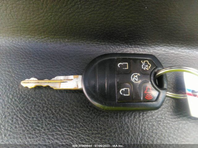 1FM5K8D89FGB45144 Ford EXPLORER XLT