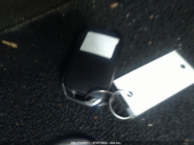 KNDEU2AA1M7204851 KIA SELTOS S