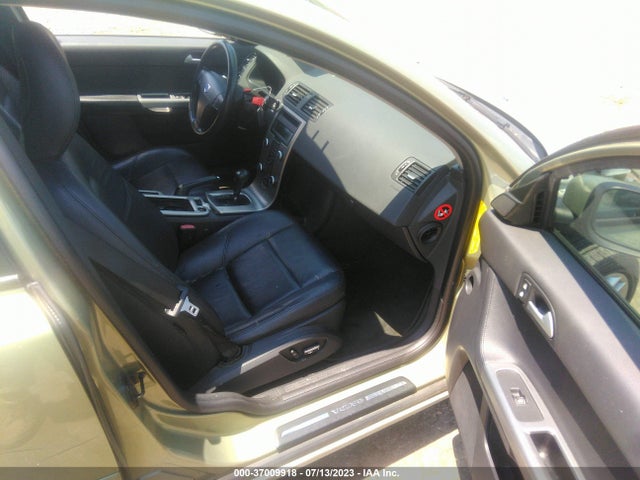 2008 VOLVO S40 2.5T VIN: YV1MS672182369594