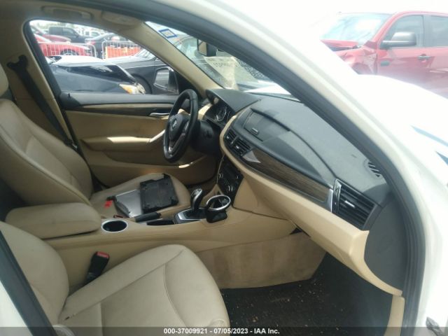 WBAVM1C53FVZ93851 BMW X1 Sdrive28i