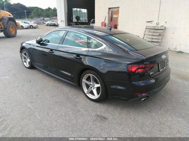 WAUENCF5XJA077138 Audi A5 Sportback Premium Plus