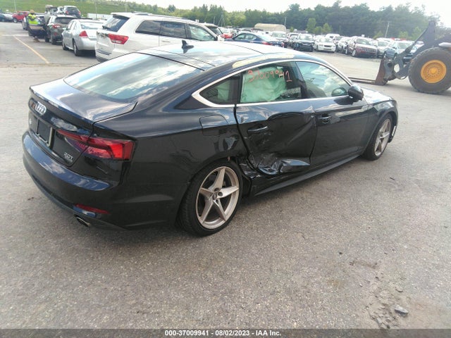 WAUENCF5XJA077138 Audi A5 Sportback Premium Plus