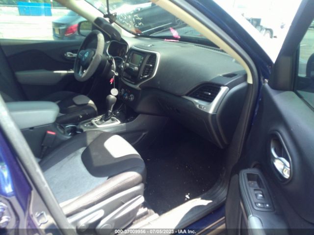1C4PJMAB8EW310405 Jeep Cherokee Sport