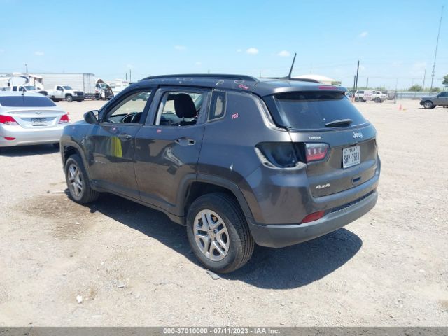 3C4NJDAB2JT100583 Jeep Compass Sport