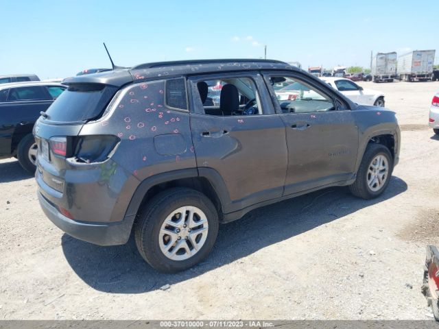 3C4NJDAB2JT100583 Jeep Compass Sport
