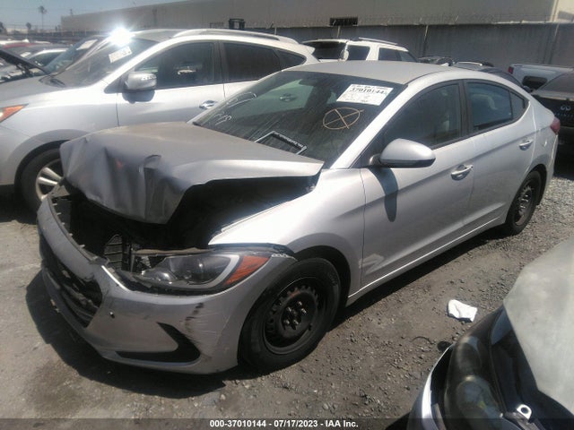 Hyundai ELANTRA SE 2017 KMHD74LF1HU084091 Image 2