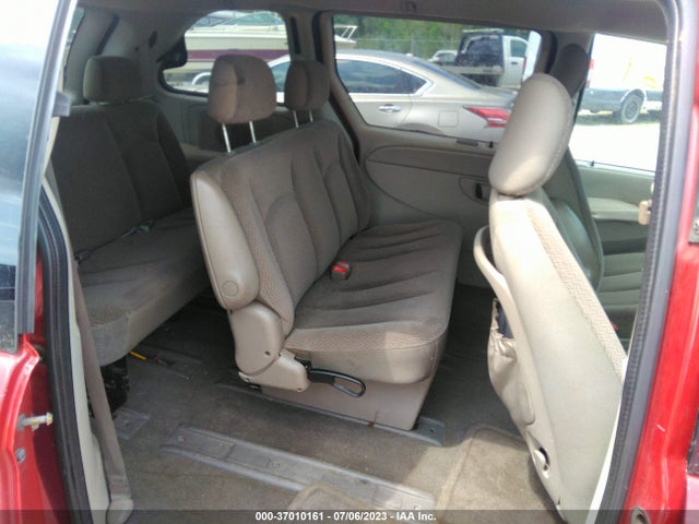 2006 CHRYSLER TOWN & COUNTRY SWB VIN: 1A4GP45R06B760641