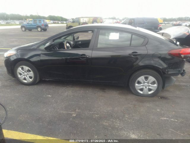 3KPFL4A72JE247520 KIA FORTE LX