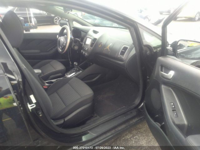 3KPFL4A72JE247520 KIA FORTE LX