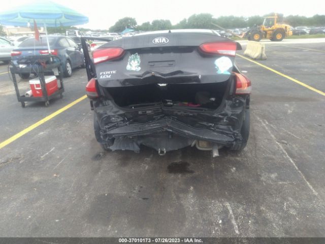 3KPFL4A72JE247520 KIA FORTE LX