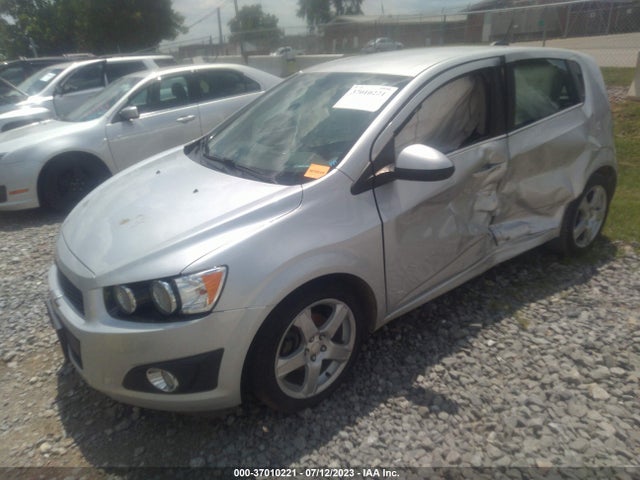 Chevrolet SONIC LTZ 2015 1G1JE6SB1F4210625 Image 2