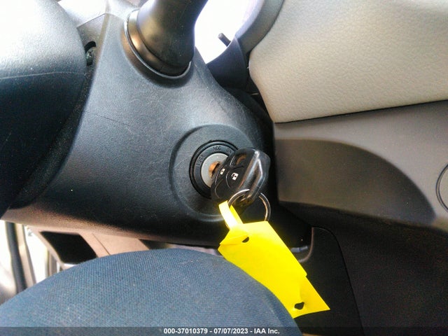 Toyota YARIS LE 2016 VNKKTUD36GA063966 Image 3