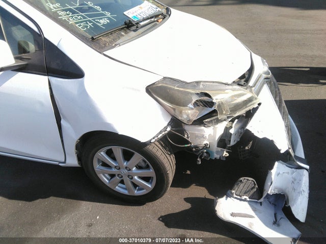 Toyota YARIS LE 2016 VNKKTUD36GA063966 Image 12