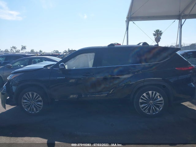 Toyota Highlander Hybrid Platinum 2021 5TDEBRCH4MS015190 Image 13