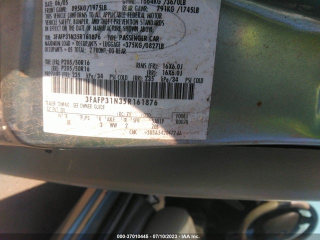 2005 FORD FOCUS S/SE/SES VIN: 3FAFP31N35R161876