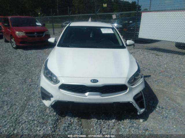 3KPF24AD2ME294043 KIA Forte Lxs