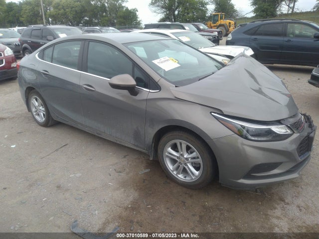 2017 1G1BE5SM7H7130795 main image