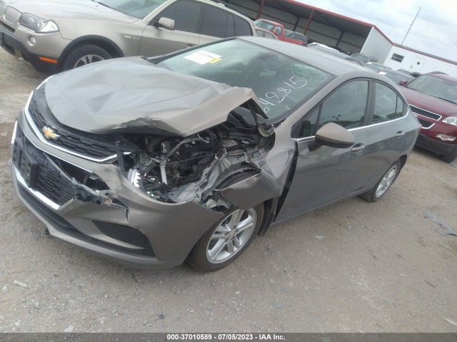 Chevrolet CRUZE LT 2017 1G1BE5SM7H7130795 Image 2
