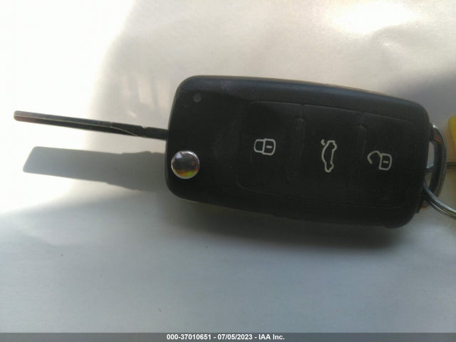 3VWLL7AJ6EM383951 Volkswagen Jetta Sedan Tdi W/premium