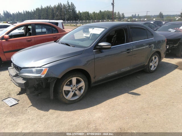3VWLL7AJ6EM383951 Volkswagen Jetta Sedan Tdi W/premium