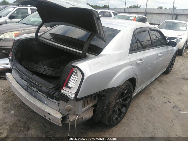 2C3CCAAG2KH758687 Chrysler 300 Touring