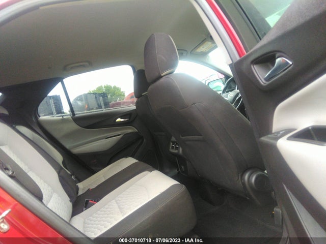 Chevrolet EQUINOX LT 2018 3GNAXSEV7JS547168 Image 8