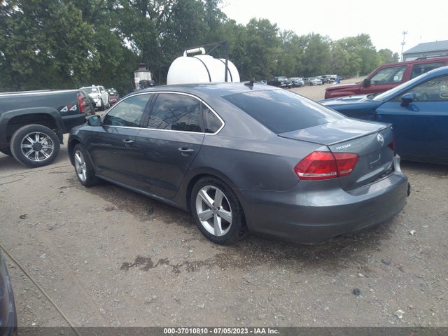 Volkswagen Passat 1.8t Wolfsburg Edition 2014 1VWAS7A3XEC027225 Image 3
